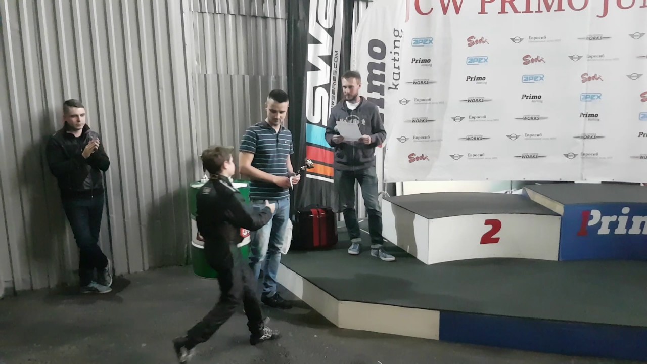 Егор на 2-ом месте в гонке на приз Mini Cooper