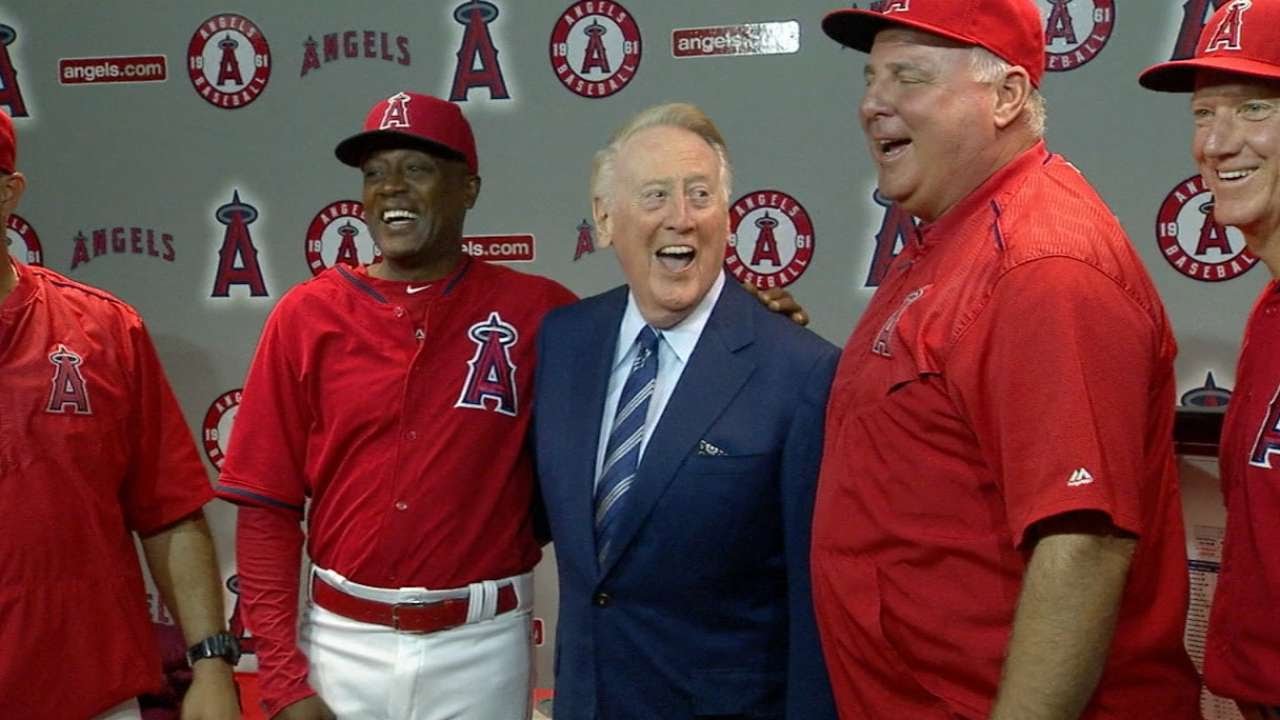 LAD@LAA: Angels honor broadcast legend Vin Scully
