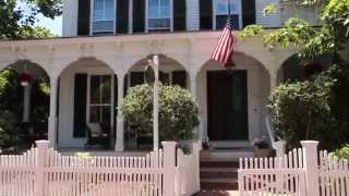 The Jonathan Munroe House: Edgartown's Charming Bed & Breakfast