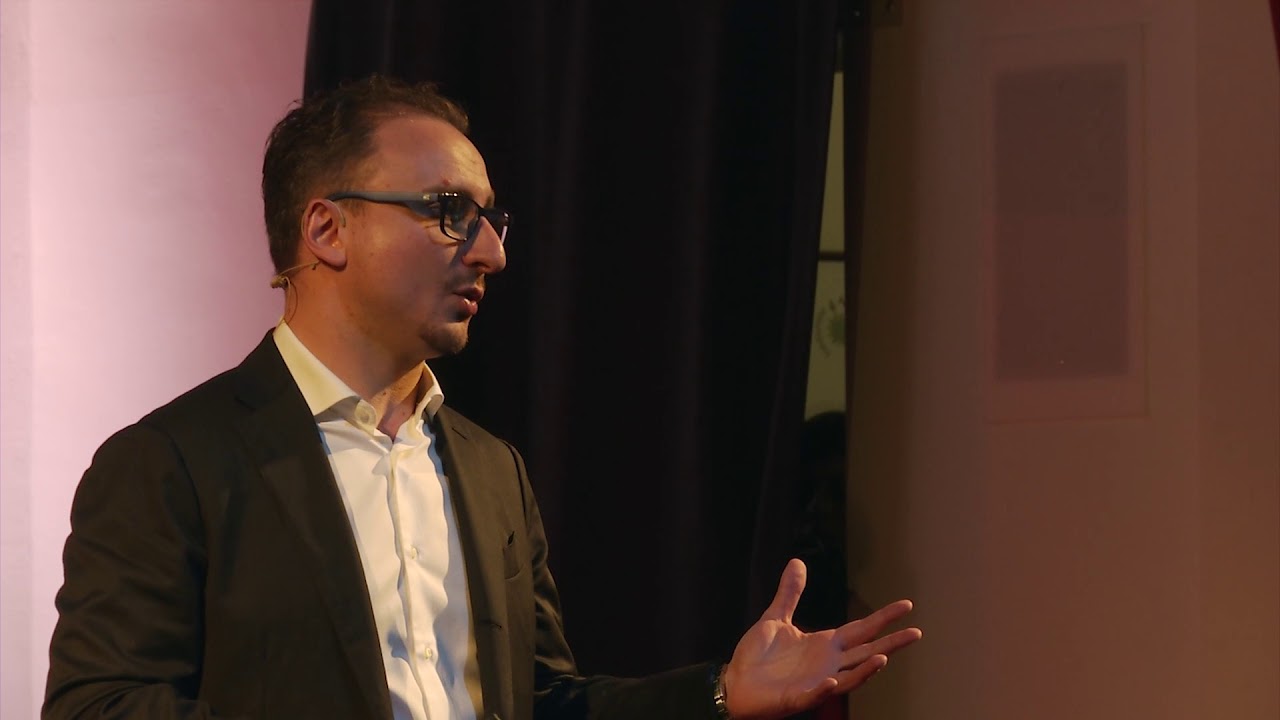 Il futuro delle Tecnologie: la cybersecurity del 2030 | Stefano Mele | TEDxFoggia