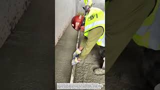 Concrete Floor Screeding and Finishing Technique,Professional Construction Surface Leveling Process.