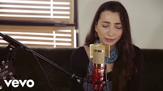 Burcu Yeşilbaş - Suya Gider Allı Gelin Resimi