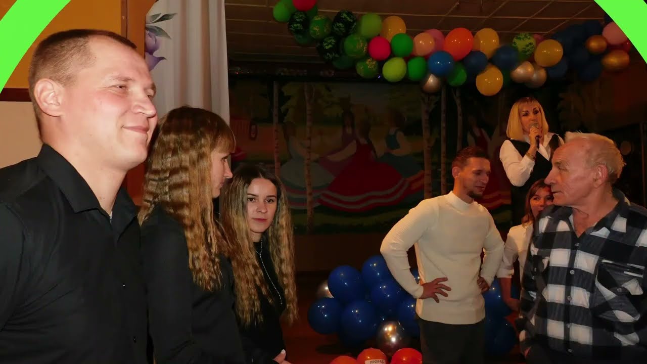 С днем работников сельского хозяйства.