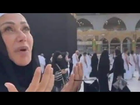 عاجل ليلي علوي تؤدي مناسك العمره في أحدث ظهور لها