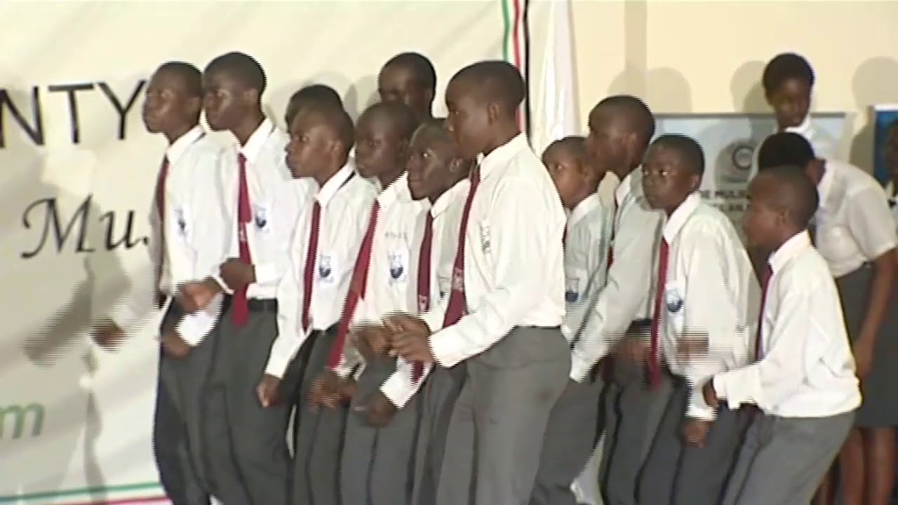 Otieno Oyoo high school perfoming 'Kuliko Jana' by sauti sol