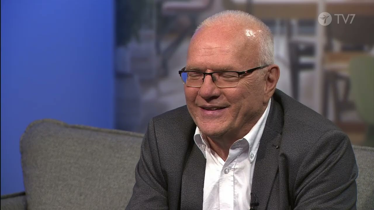 Kuka maailmassa lopulta hallitsee | Café Raamattu