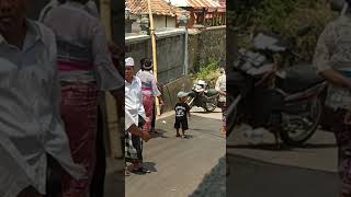 Intip Bumil Berkebaya