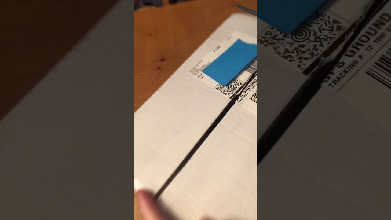 クリスマス、スワロスフキー。衝撃の事実 Genuine Swarovski Frozen Snowflake Ornament Unboxing - YouTube