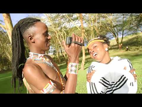 MUGE BY LIZO DATY X TIKISEI PANANAS 