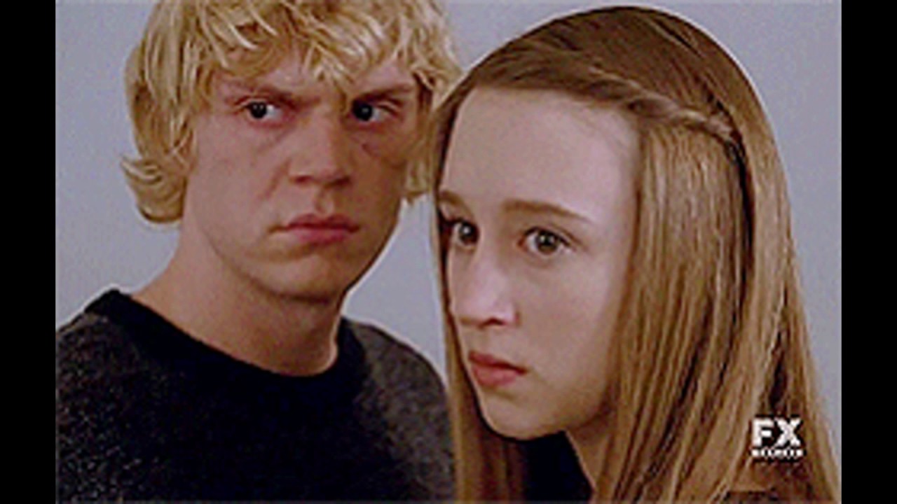 Kyle and Zoe-American Horror Story
