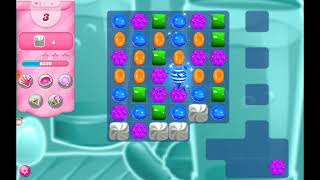 playing sandy crush saga