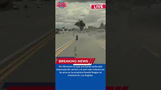 A 150 Km Momento En Que Una Llanta Suelta Sale Disparada Del Camión