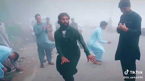 Pathan funny dance #funnydance #pathanfunny