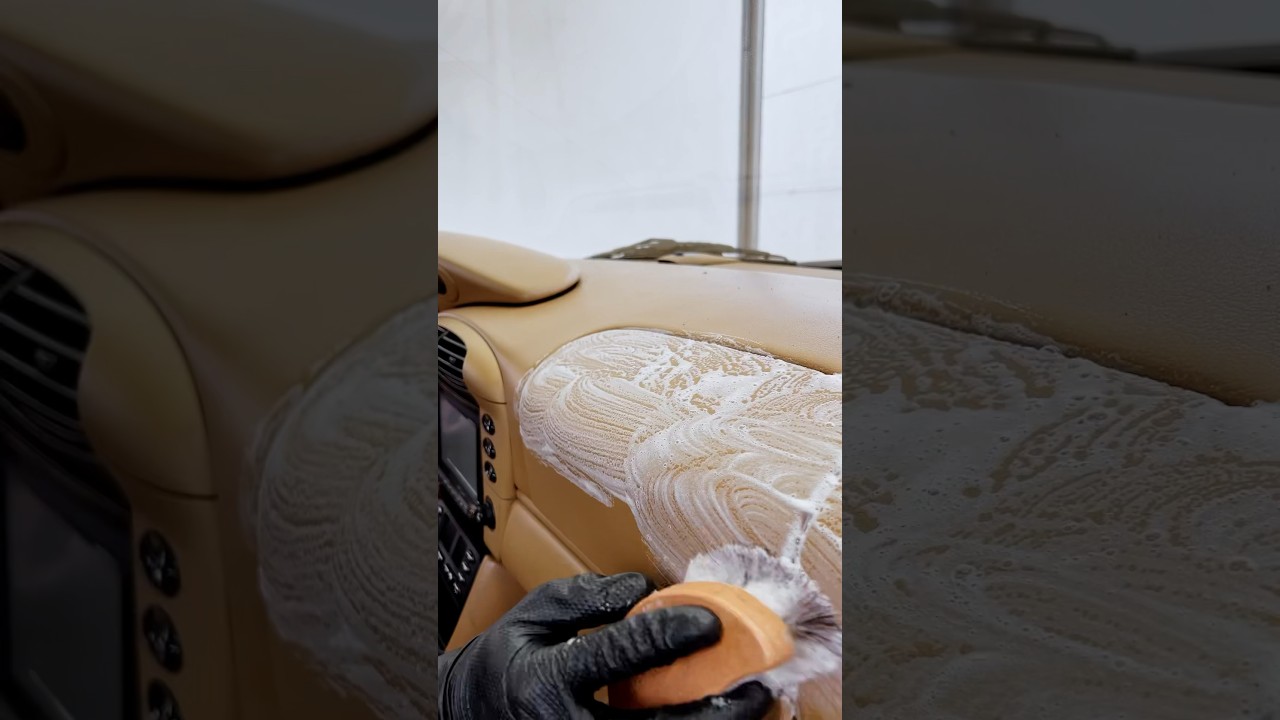 Limpieza completa de este precioso porsche carrera #FlipDetail #FlipYourLife