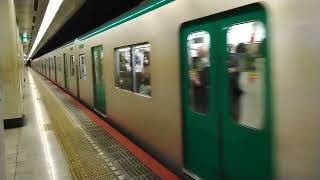 京都市営地下鉄烏丸線新型車両発車