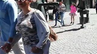 VID_32700221_190040_614.mp4