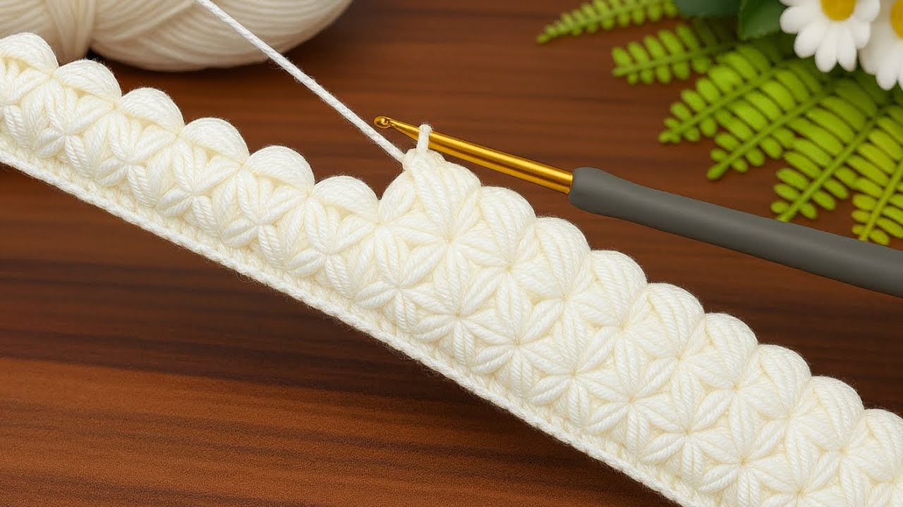 Star Stitch Crochet Pattern – Soft & Elegant”  “Yıldız Örgü Modeli - Yumuşak ve Zarif