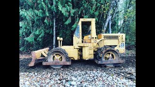 CAT 815 COMPACTOR