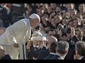 [eo] Novaĵoj - Tangodancado por festi naskiĝtagon de Papo Francisko (19/12/2014)
