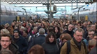 VIDEOS. Grève SNCF : soutien, colère, résignation... qu'en pensent les usagers ?