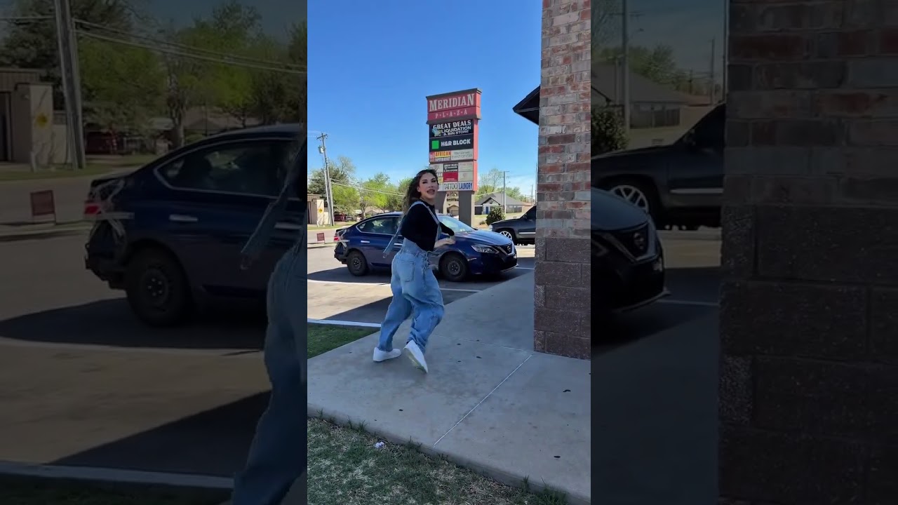 Eli siempre alas carreras ahora en el picnic les agarro la tarde pero ya llevan sus pizzas