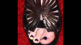 Leighton Meester Feet & Legs Close-Up