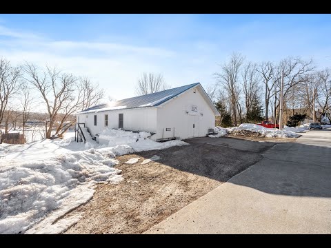 43 Watson St, Pittsfield, NH home video tour