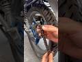 Cómo dar más agarre al neumático de tu moto #Latinoamérica #TrucoDeMoto #VidaEnLaCarretera