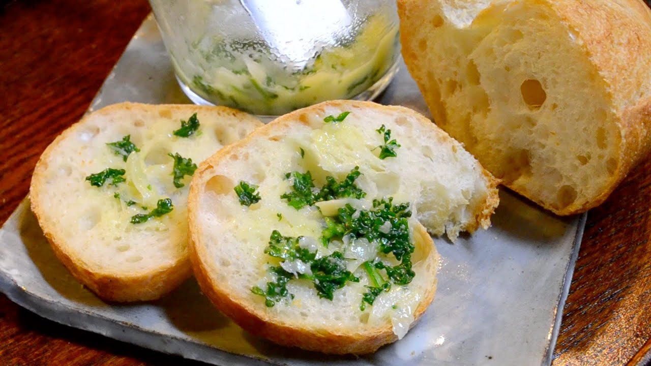 ガーリックバター入りナンのレシピ