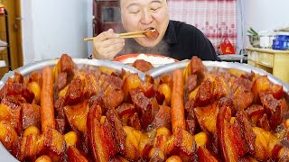 Taiwanese braised pork rice, so delicious with a huge portion of rice｜Mukbang