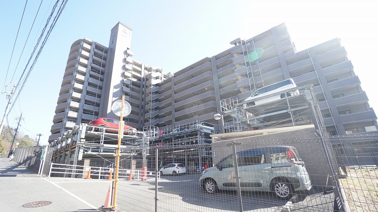 ☆広島市西区井口台３丁目　フルリノベーション３ＬＤＫマンション♪