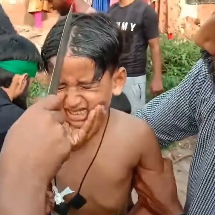 chhote bacche ka matam 😱 | #shorts #muharram #viral #youtubeshorts #matam