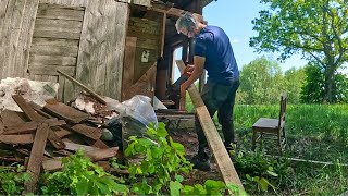 Old wooden cabin-10. CLOSING the Hole