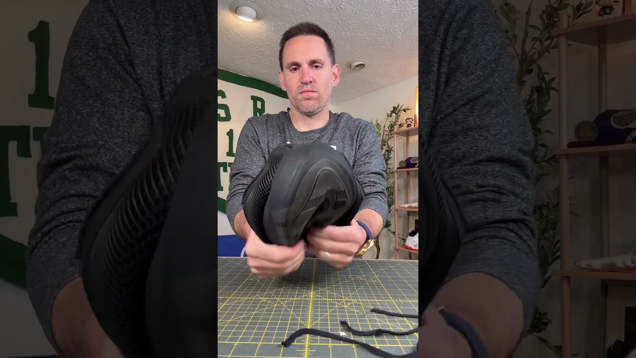 adidas Hyperboost EPHR Teardown