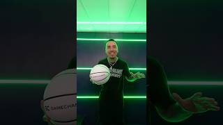 @basketballongamechanger really took over @ballingonthebeach 😳🔥