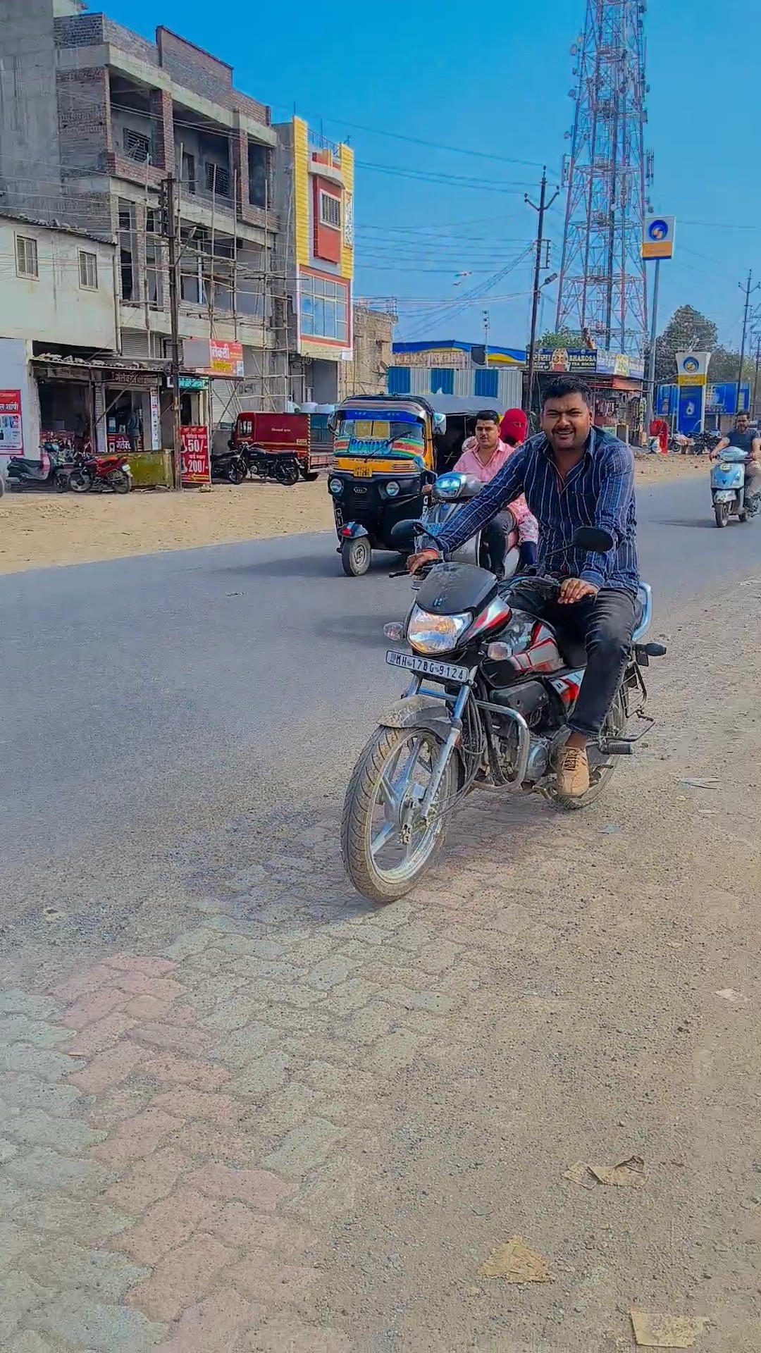 😘रोमांटिक सॉन्ग - ShareChat