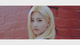 Video voorbeeld van "[MV] 이달의 소녀 오드아이써클 (LOONA/ODD EYE CIRCLE) "Girl Front""