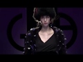 Giorgio Armani Fall Winter 2018-19 Womenswear Fashion Show Video - Atmosfera