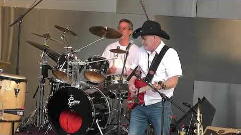 Danny Goodson Band Plays "Seminole Wind"