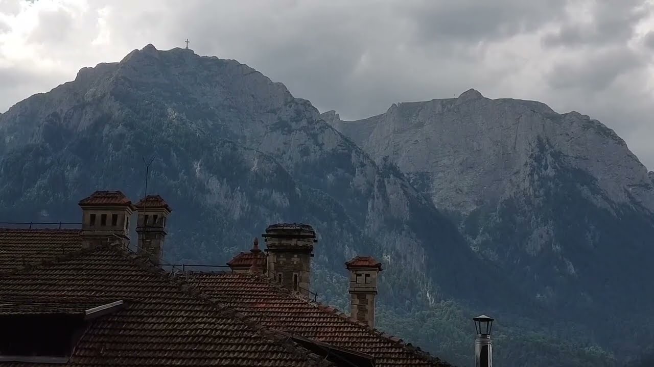 Must-See in Romania 🇷🇴 Cantacuzino Castle Tour, Stunning Gardens & Bucegi Mountains