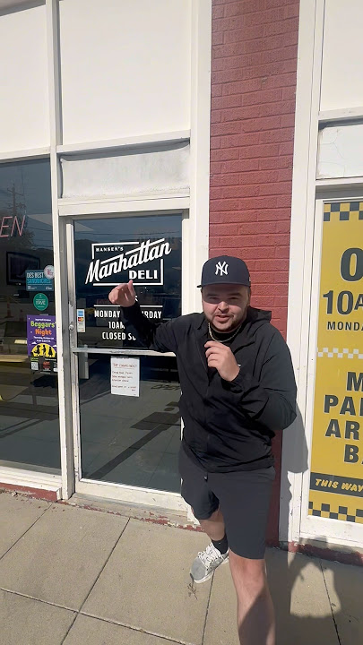Manhattan Deli | Des Moines, Iowa #foodreview #Iowa