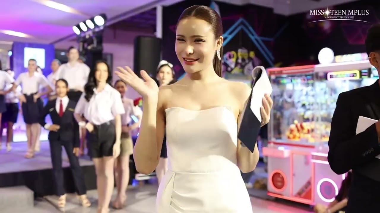 คลิปบรรยากาศ ᴍɪꜱꜱ ᴛᴇᴇɴ ᴍᴘʟᴜꜱ ɴᴀᴋʜᴏɴʀᴀᴛᴄʜᴀꜱɪᴍᴀ 𝟤𝟢𝟤𝟨 👑