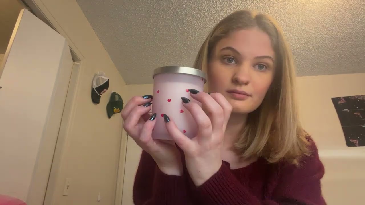 ASMR Candle Scratching and Tapping