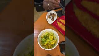 Shaggy Locs Eating His Fried Fish Meal 4 The Day How is it Shaggy Locs?