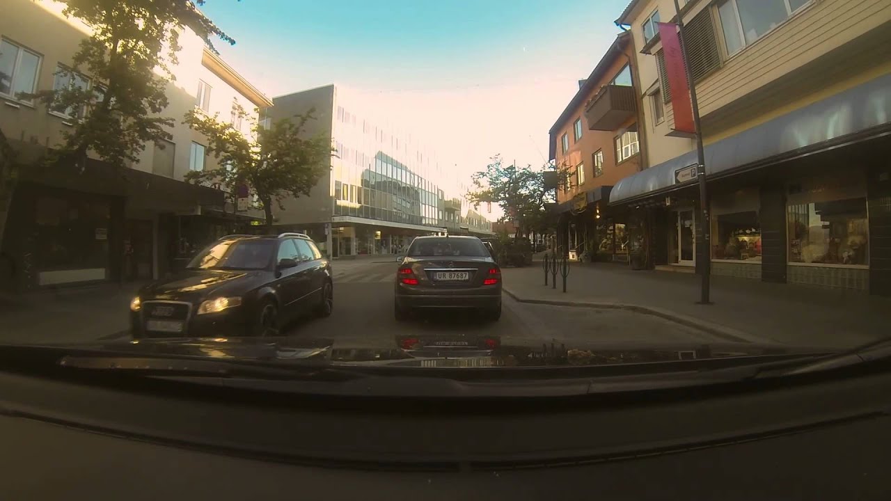 Driving through Storgata in Molde