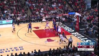 Andre Drummond Blocks Derrick Rose