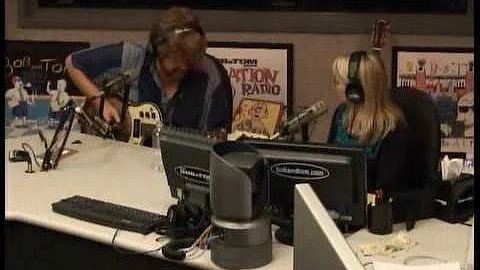Mac McAnally covering Allman Bros. Little Matha (w...