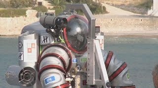 Divers use super-suit to recover ancient Greek treasures Divers use super-suit to recover ancient Greek treasures