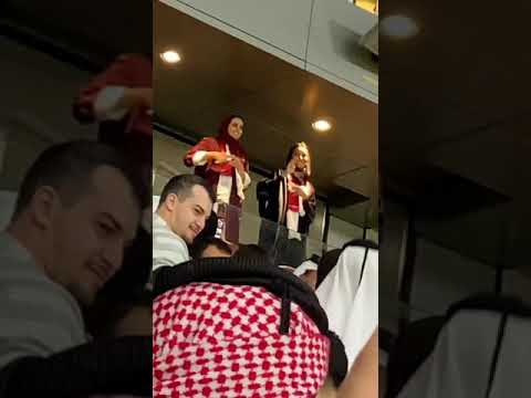 مباراة قطر والامارات صاحبة السمو الشيخه موزه بنت ناصر المسند 4