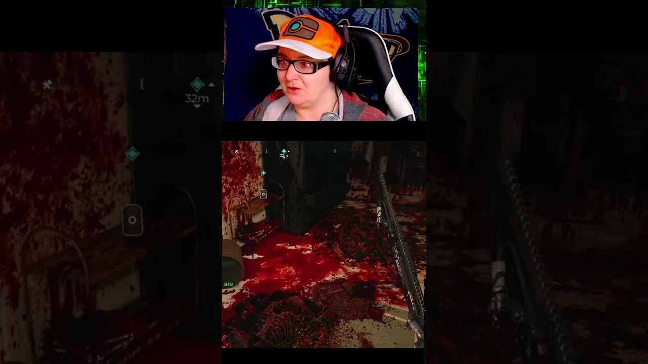 Someone DESTROYED that bathroom! | #manicmondayg1rl on #Twitch